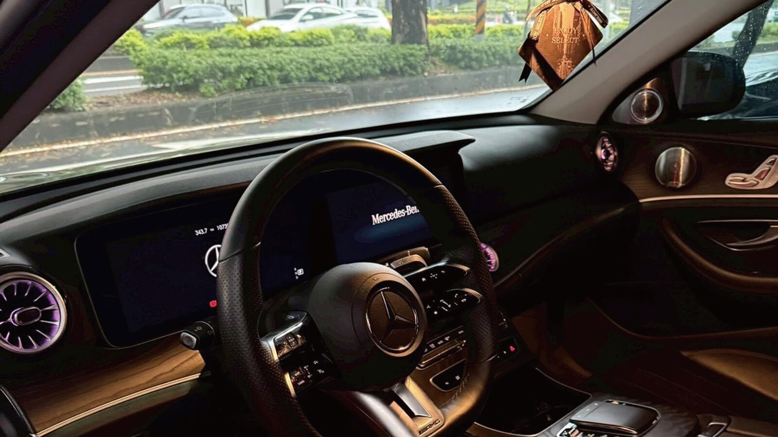 Benz E300圖片