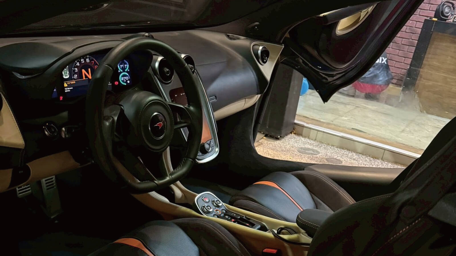McLaren 570 GT V8圖片